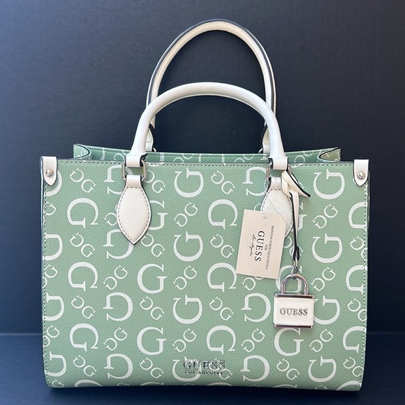 New GUESS Oak Park Logo Carryall - Picture 5 of 13